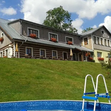 U Novotnych بيت ضيافة Špindlerŭv Mlýn