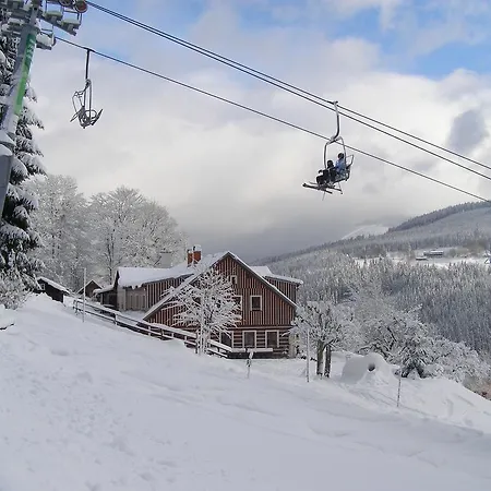 尤纳纹勒奇旅馆 2* Špindlerŭv Mlýn