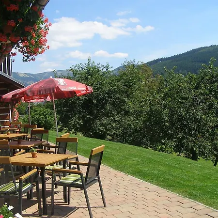 尤纳纹勒奇旅馆 招待所 Špindlerŭv Mlýn